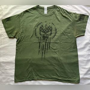 Gildan American Skull T-shirt Size XL